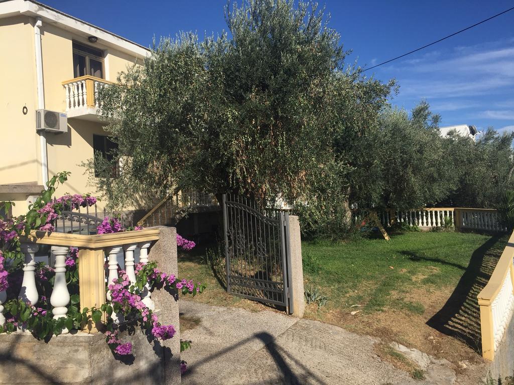 Apartment Spuza Ulcinj Esterno foto