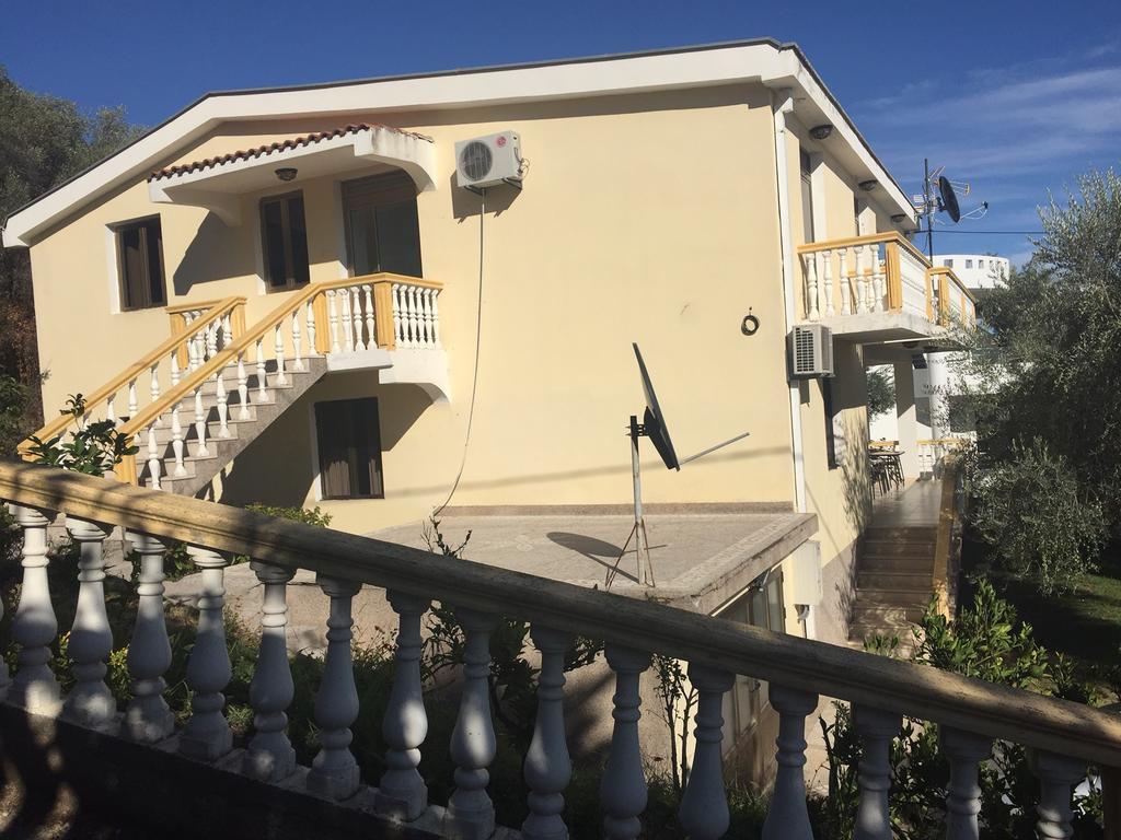 Apartment Spuza Ulcinj Esterno foto